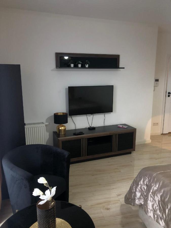 Golden Apartment Wroclaw Bagian luar foto